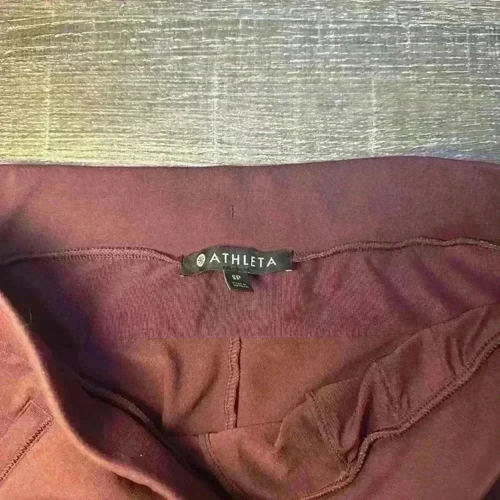 Athleta Metro Track Joggers Maroon Size Small - Picture 6 of 9
